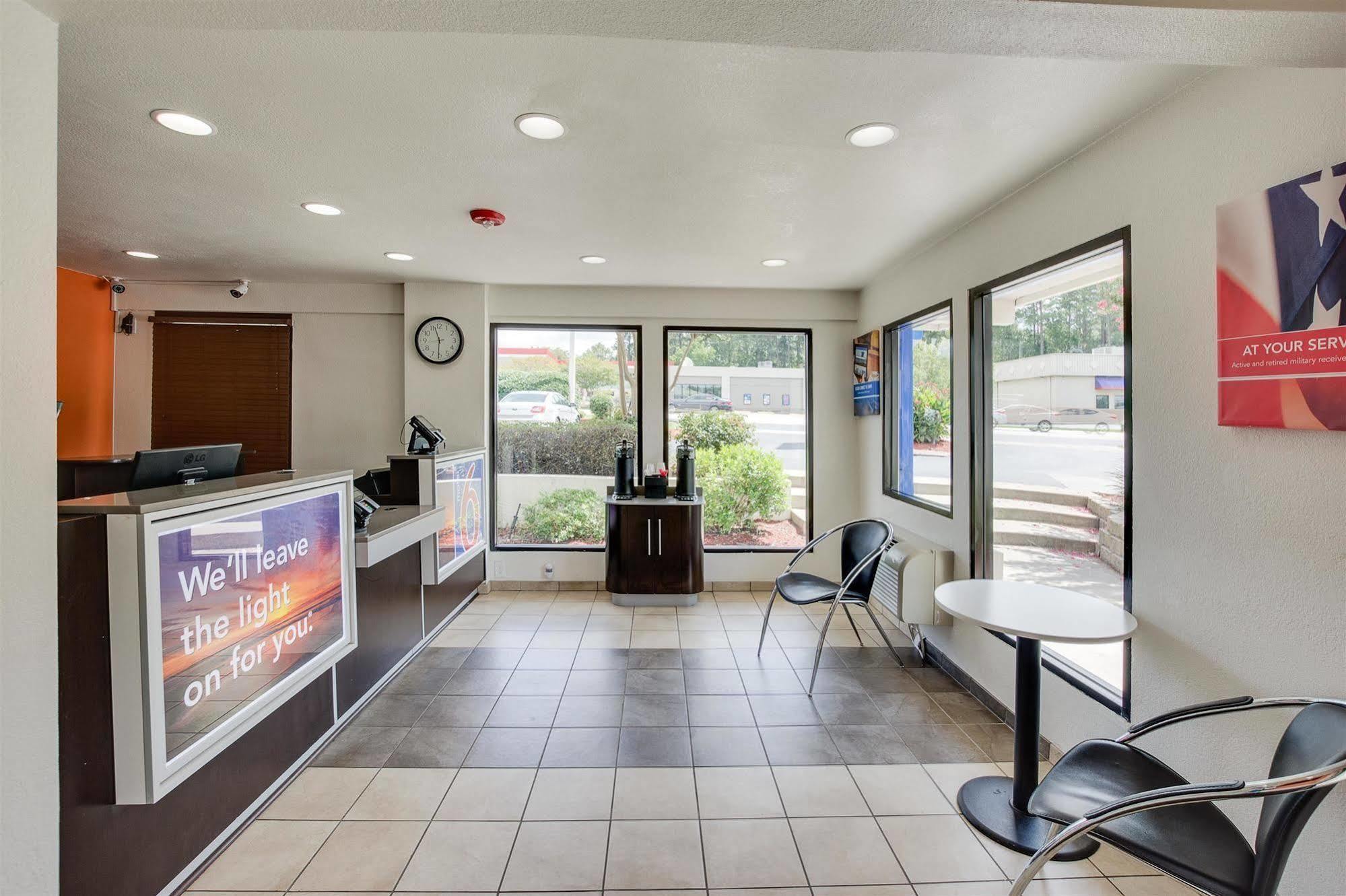 Motel 6-Columbia, Sc - West Экстерьер фото
