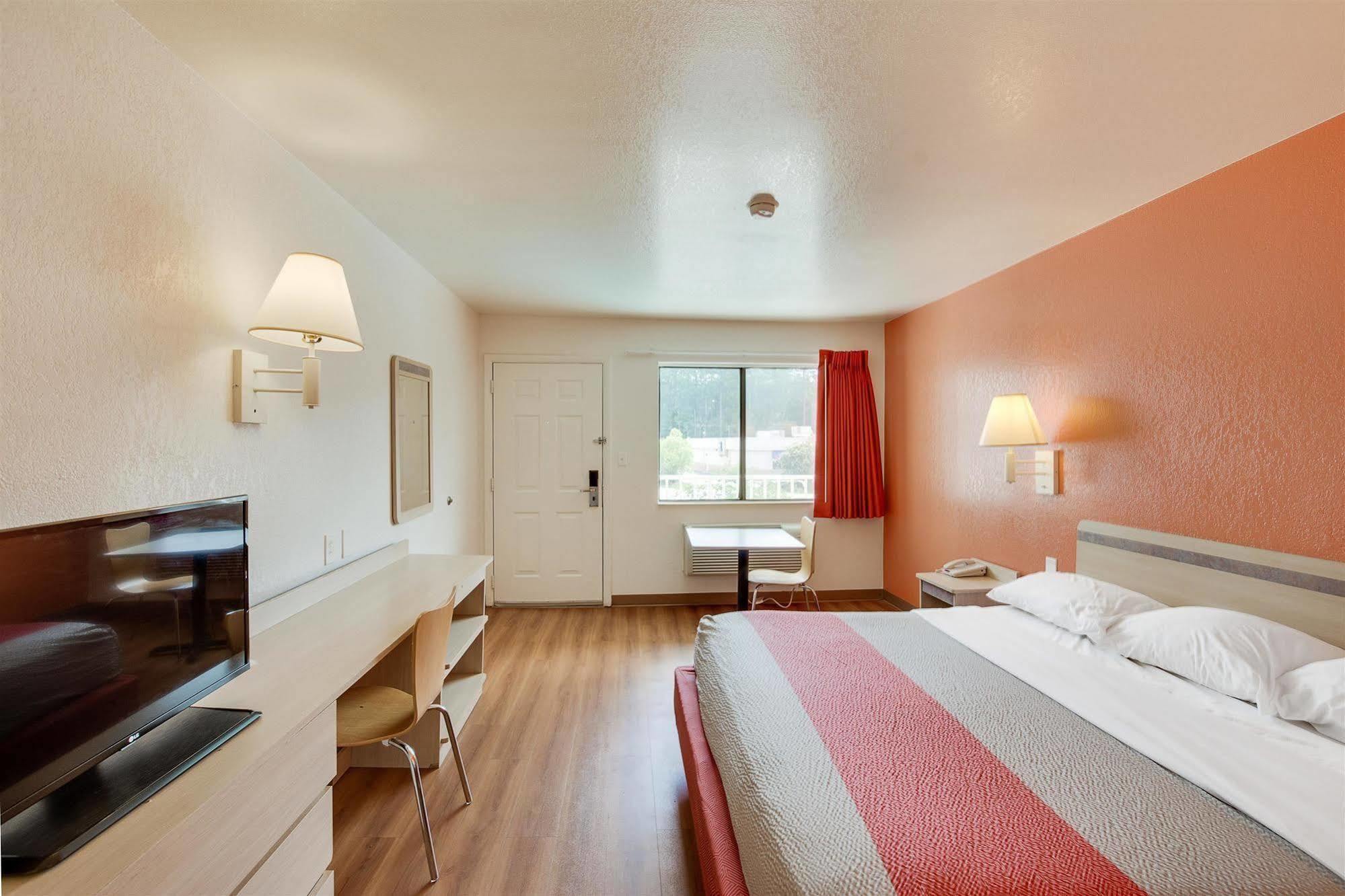 Motel 6-Columbia, Sc - West Экстерьер фото
