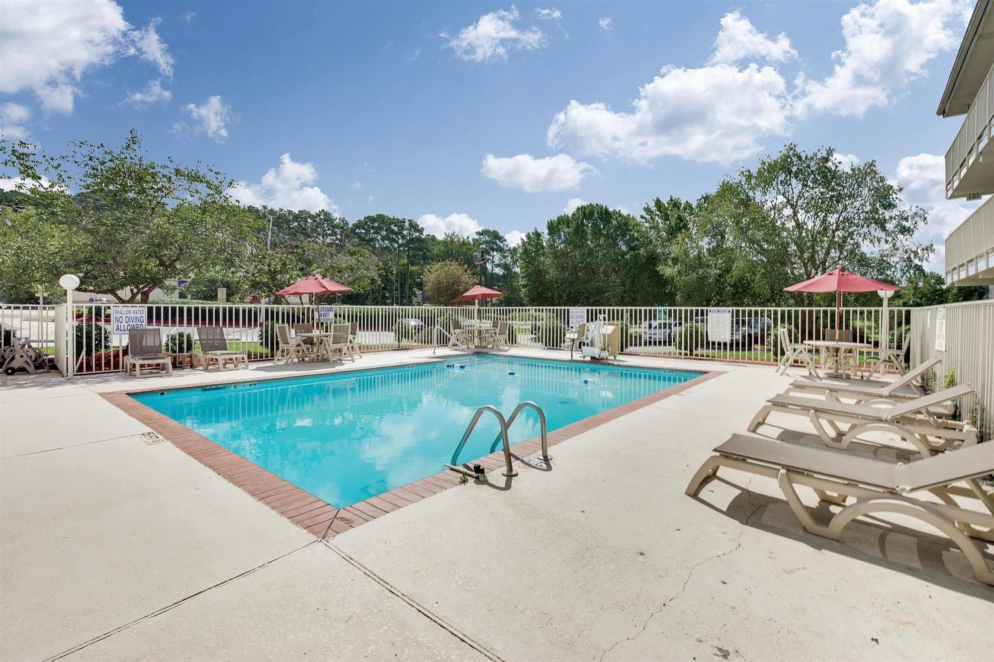 Motel 6-Columbia, Sc - West Экстерьер фото